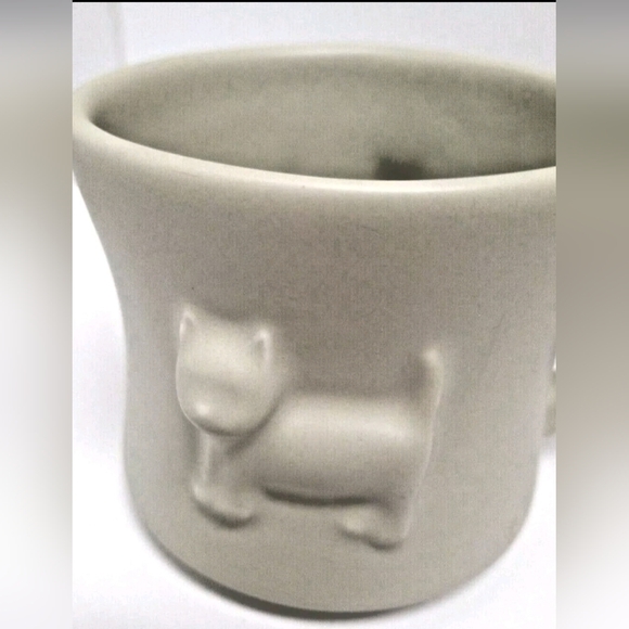Pet Lounge Raised Kitten Oversized Celadon Pottery 16 Oz Mug Pre-owned - Picture 2 of 7